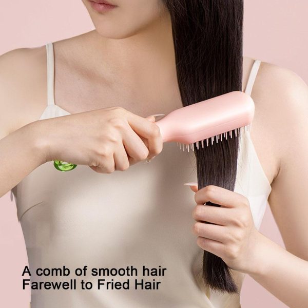 Retractable Self Cleaning Hair Brush Hot on Sale