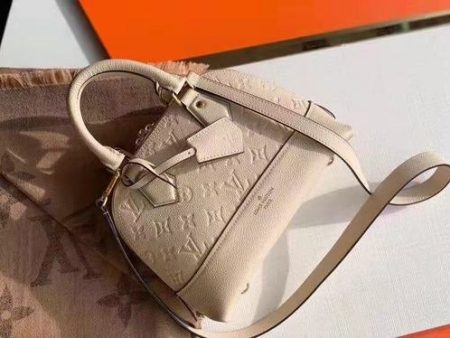 EH - Louis Vuitton Women Bags - 817 Supply