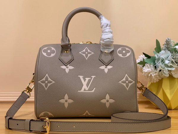 EH - Louis Vuitton Women Bags - 974 Online now