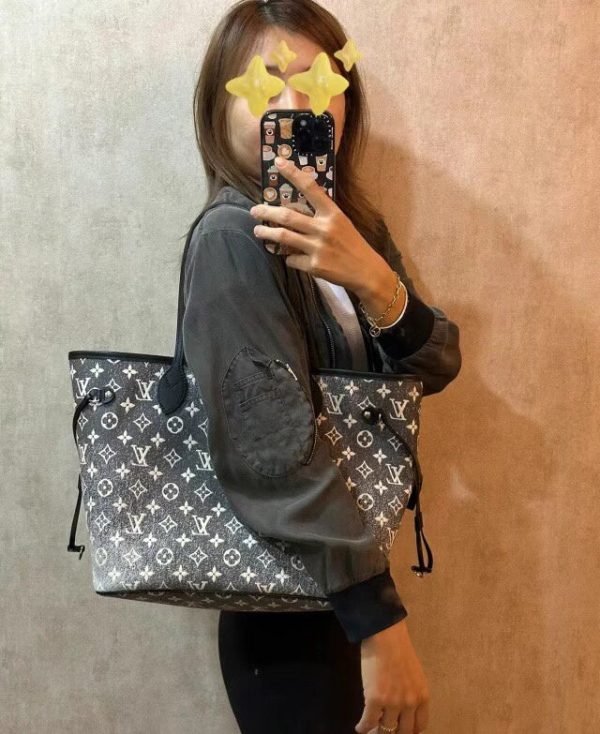 EH - Louis Vuitton Women Bags - 2728 Sale